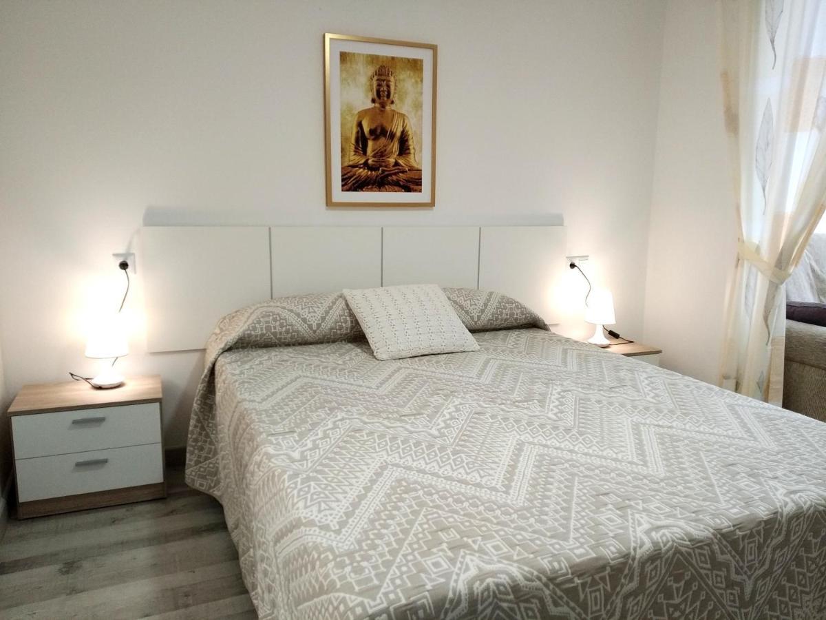 Apartaloft La Celestina Apartment อัลมาโกร ภายนอก รูปภาพ